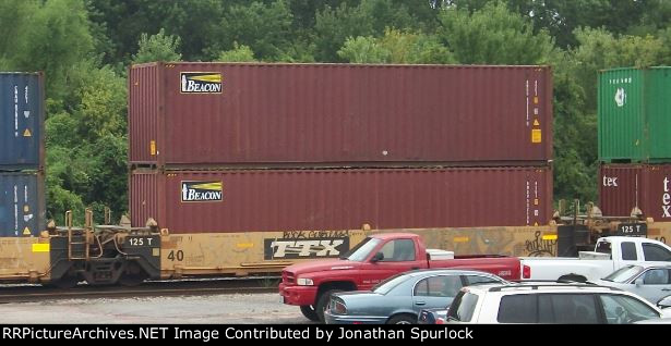 Unknown TTX double-stack car with two Beacon containers